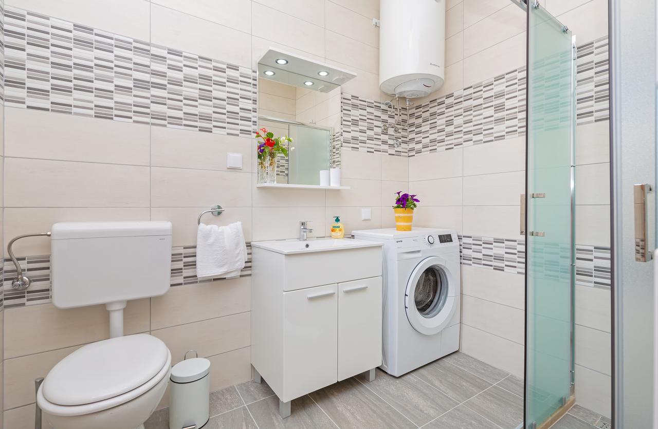 Apartments Elica Donje Celo Dış mekan fotoğraf