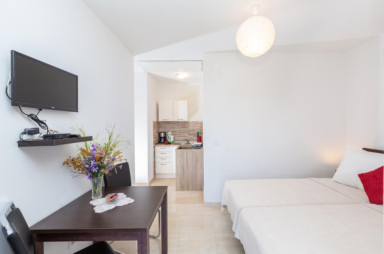 Apartments Elica Donje Celo Dış mekan fotoğraf